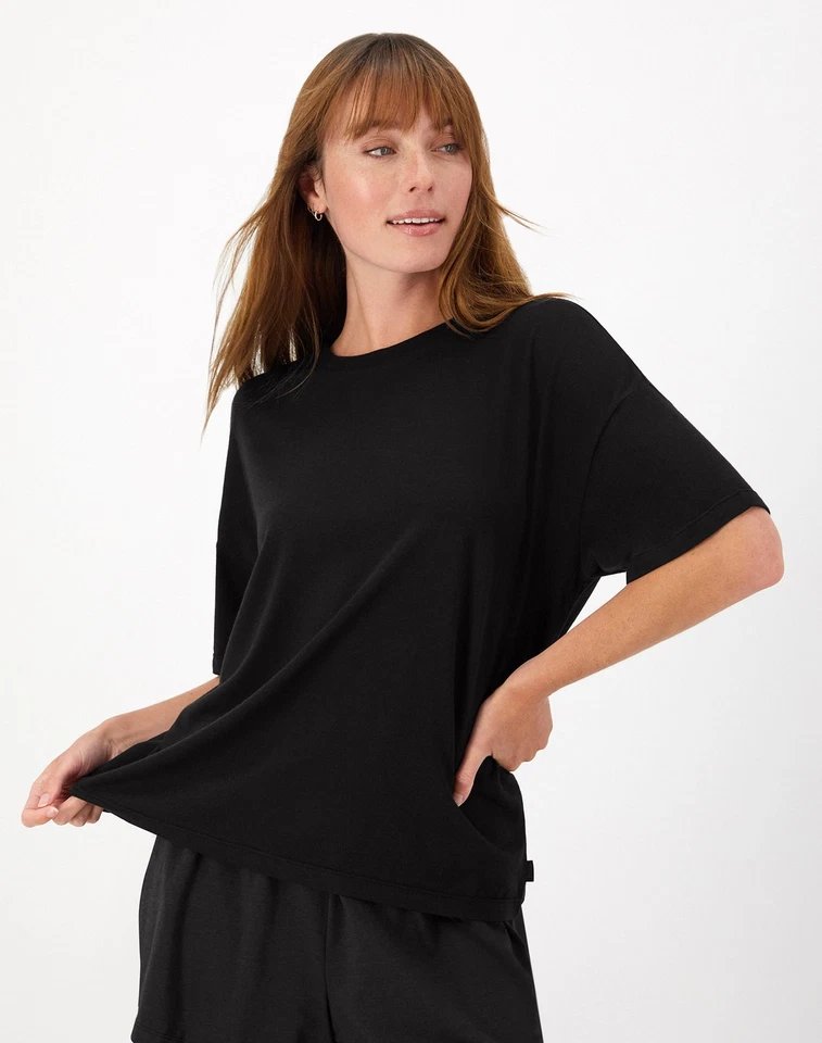Camiseta cuadrada Hanes Originals súper suave cómoda para mujer