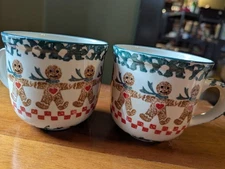 Folk Craft Tienshan Gingerbread man Coffee Mugs, Set of 2 Excellent Condition