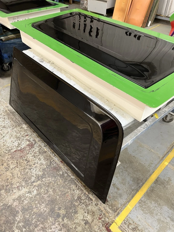 Side Flares/sleep Pods Mercedes Sprinter 2006-2024 /Vw Crafter 2006-2017 MWB/LWB - Image 3 of 4