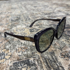 Gucci Women s Cat Eye Sunglasses Blue Plastic Frame Green Gradient Lenses