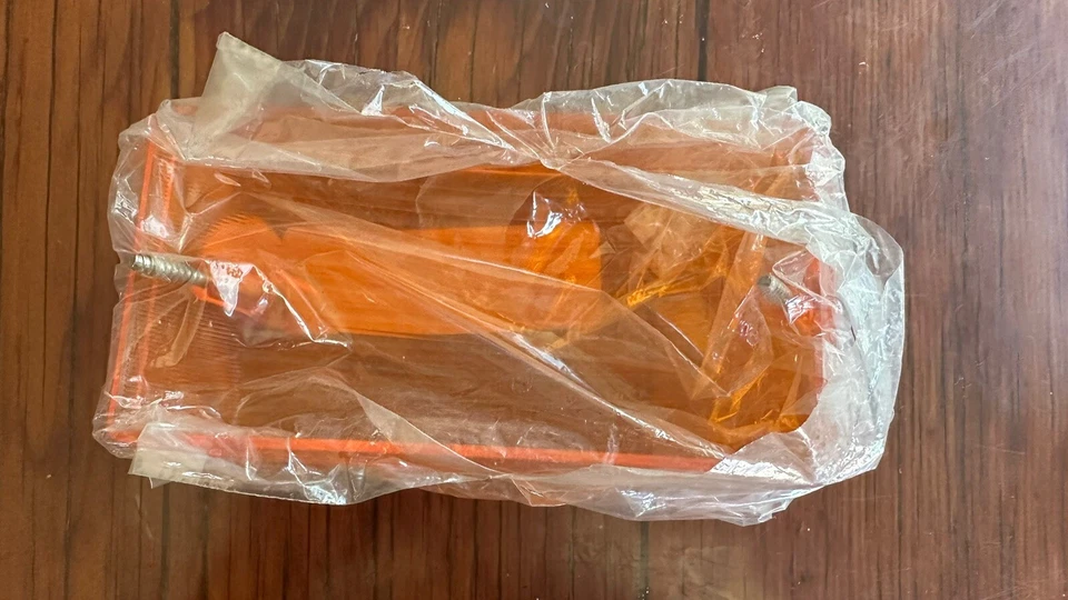 Objetivo intermitente delantero izquierdo genuino hecho en Alemania Porsche 944 924 HELLA 477953161 Foto 2 de 4