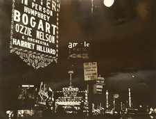 VINTAGE TIMES SQUARE STREET PHOTOGRAPHY BETTE DAVIS STRAND THEATER 1940 NY PHOTO