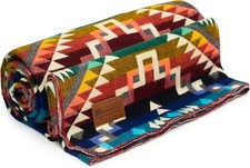 QISU Wool Blanket Throw 94x78 Warm Soft made in Ecuador Hypoallergenic Rainbow