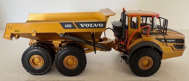 1 50 Volvo A40G Articulated Hauler LIMITED GOLD EDITION By