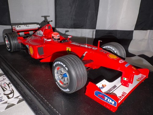 1:18 GP Replikate GPR 167CWD Michael Schumacher Ferrari F2000 #3 1. Suzuka 2000 - Photo 16 sur 23