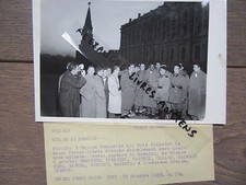 PHOTO DE PRESSE 1955 FOOT EQUIPE DE FRANCE A MOSCOU VISITE KREMLIN PIANTONI KOPA