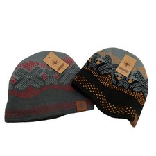 Fanes Paul Beanie Cap Multi-colored Logo Youth NWT Lot Of 2 Fuzzy Inside