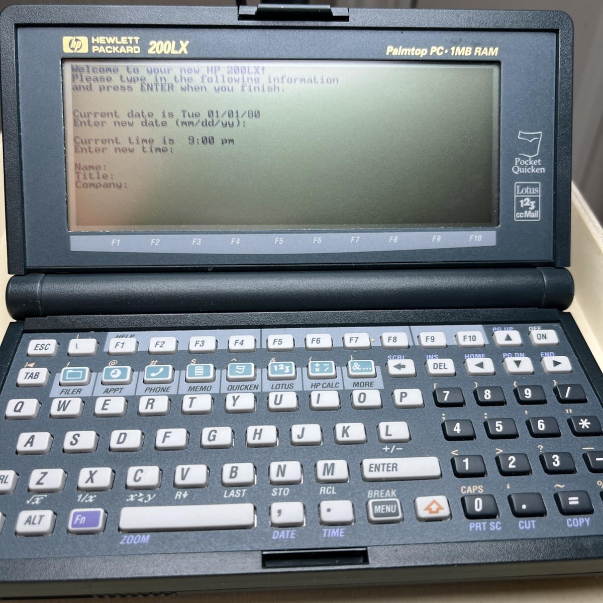 【ジャンク品】HP200LX Palmtop PC 2MB RAM HP Hewlett Packard 200LX Palmtop PC 2mb RAM Case for sale