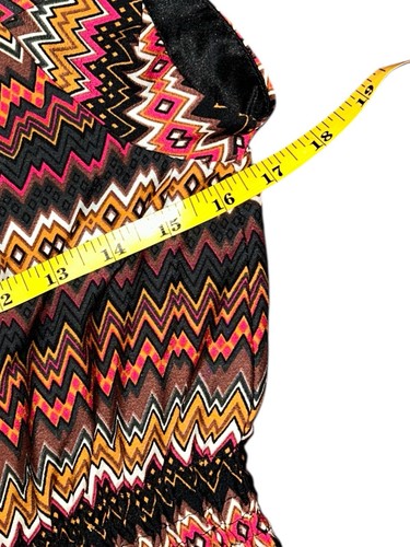 Pinky Women’s 100% Polyester Black Chevron Short Sleeve Short Pouf Dress Size M - Picture 2 of 5