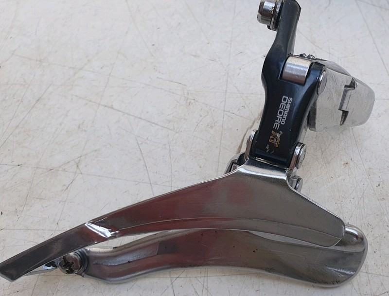 Shimano M735 Deore XT 7s Front Mech FD-M735 31.8 mm bottom Pull M736 VGC 