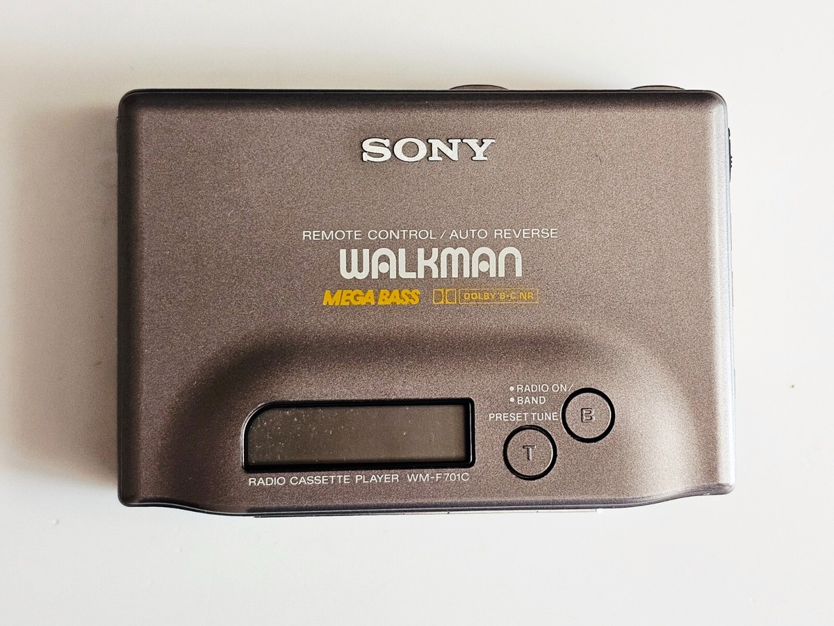 SONY ソニー Walkman ウォークマン WM-F701C ラジオ カセット 通電確認