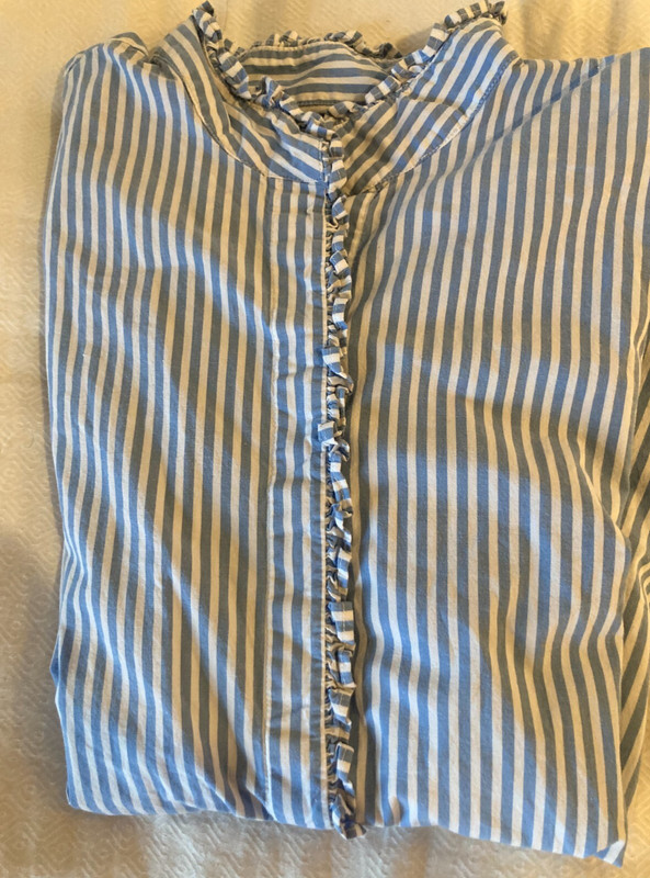 Crown & Ivy  Striped Lg Sleeve Button Up Cotton Ruffled Collar Sz M 42"