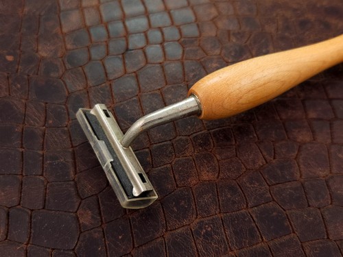 Bath & Body Works Cartridge Razor - Picture 3 of 3