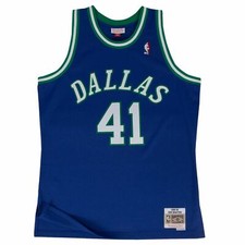 Mens Mitchell  Ness NBA Swingman Road Jersey Mavericks 98 Dirk Nowitzi