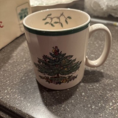 4 Spode Christmas Tree mugs mint condition in box made in England