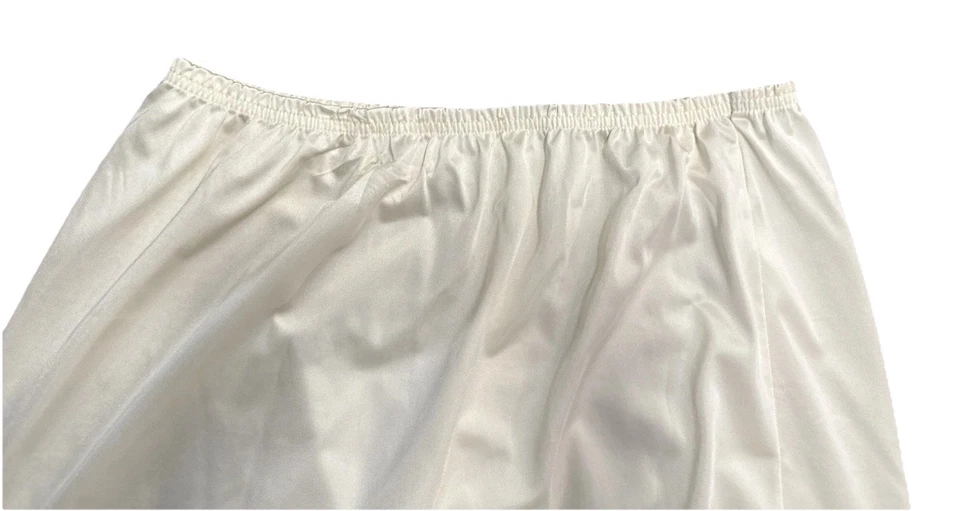 Винтажный Vanity Fair короткий скольжения США нейлона слоновой кости с кружевной отделкой стороны разрез сексуальный размер средний - Изображение 3 из 4