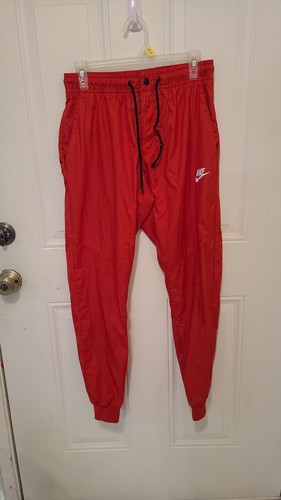 Rari pantaloni da calcio Nike Windrunner nylon Trackies rosso lucido Scally Small - Foto 1 di 11