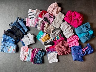 Kleiderpaket Mädchen 92/98 Herbst / Winter 51 Teile Jako O Winterjacke Jeans