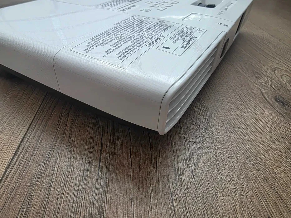 EPSON EB-1761W 3LCD Projektor (H478B) – Gebraucht, aber leistungsstark! WXGA / H - Bild 3 von 4