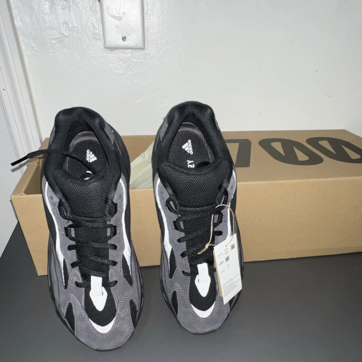 adidas gazelle silver green womens Adidas Yeezy Boost 700 V2 Vanta