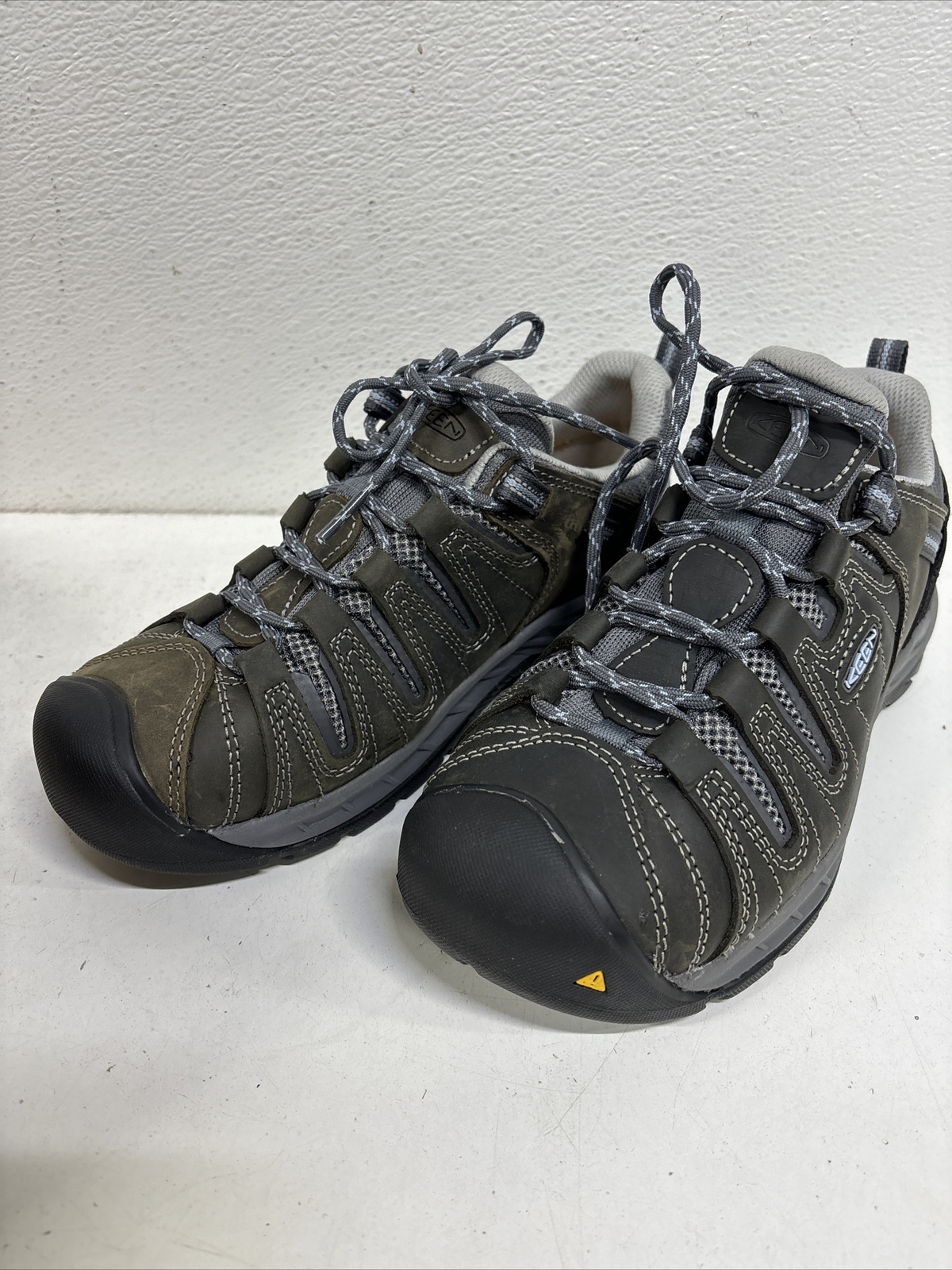 Scarpe da lavoro KEEN Utility da donna taglia 8 M Flint II (2) punta morbida #G5