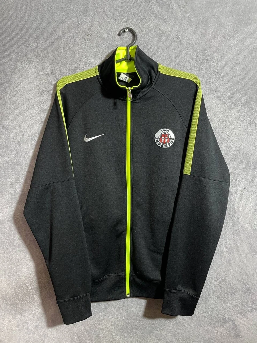Preços baixos em Nike Juventus Preta Internacional Futebol Clube