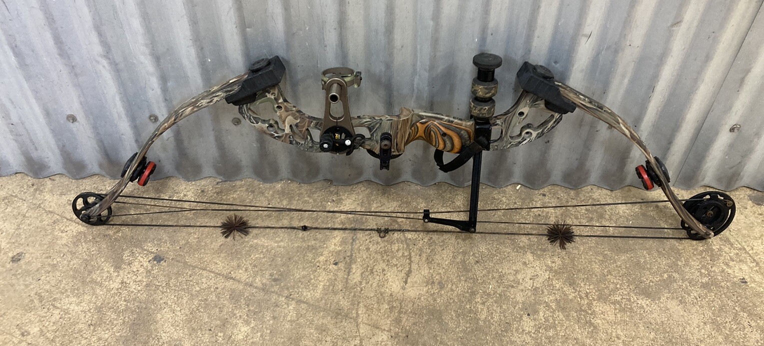 Jennings Archery Buckmaster Compound Bow in Hard Case Camouflage eBay