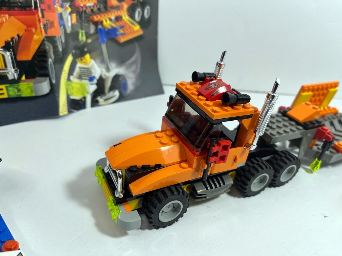 LEGO Island Xtreme Stunts: Truck and Stunt Trikes 6739 + Wake