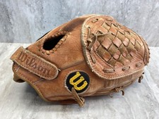Wilson baseball Glove/ Mitt - Right - George Brett model  A 2124 - Brown