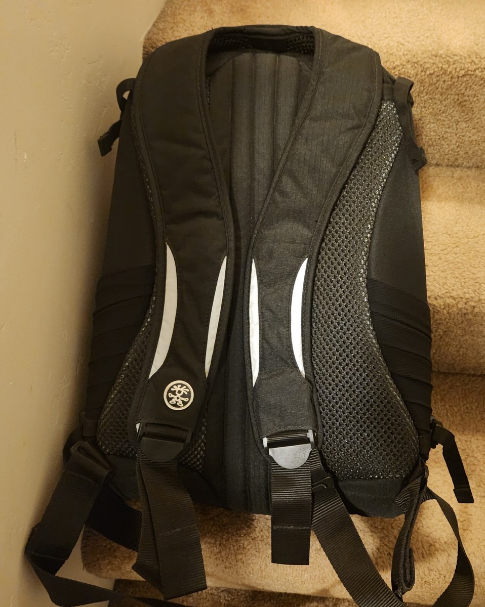 旅行かばん・小分けバッグ CRUMPLER the Cork and Fork CF-01A Crumpler Cork and Fork Photo Backpack missing Inserts Very