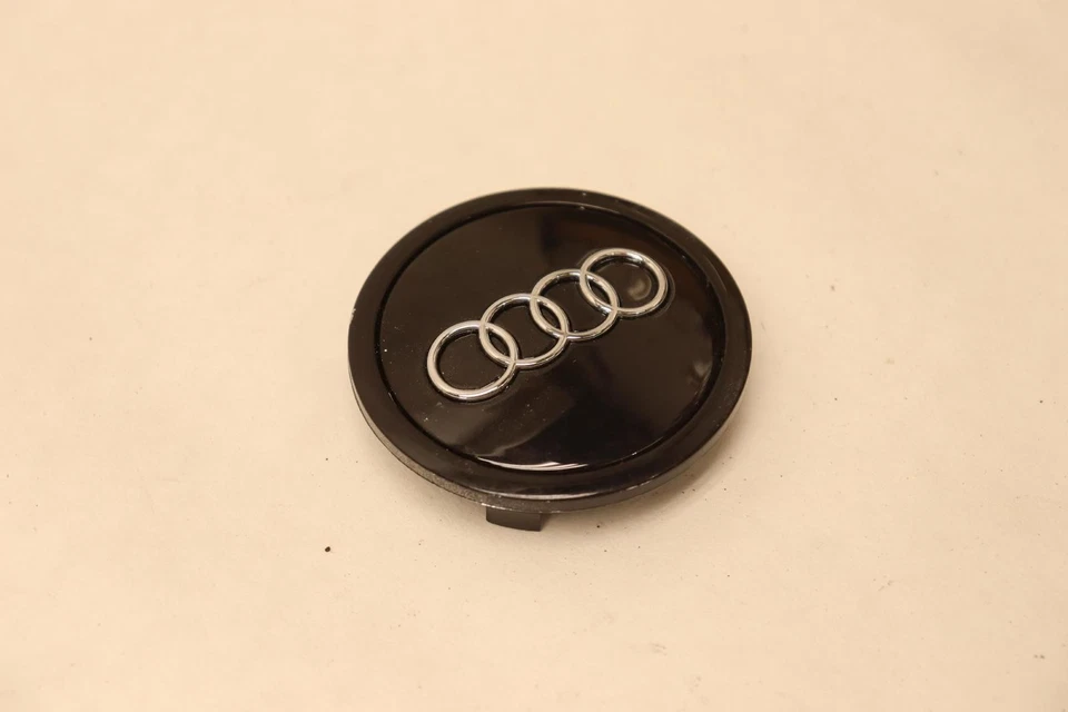 AUDI Q5 SQ5 2018-2021 LLANTA CENTRO TAPACUBOS TAPACUBOS OEM Foto 3 de 4