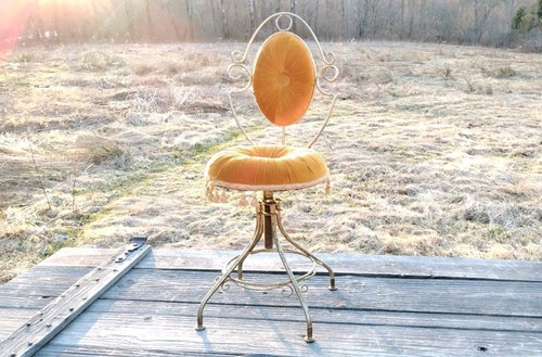 VINTAGE PRINCESS BOUDOIR GOLD METAL VELVET SWIVEL PUFF VANITY CHAIR MID CENTURY