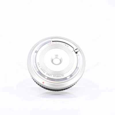 OLYMPUS 15MM F/8 FISHEYE d'occasion - bon état - garantie 12 mois - Photo 1/2