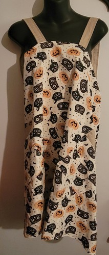 Halloween Apron Pockets Cats Owls Pumpkins Moon Stars Reversible Sandy & Print - Picture 3 of 6