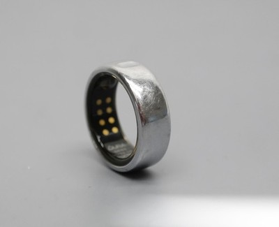 Oura Ring Gen3 Horizon Size 8 - Silver JZ90-51384-08 Ring Only