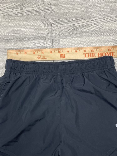 Nike Black Dri-Fit Shorts Women’s Size Medium - Picture 5 of 5