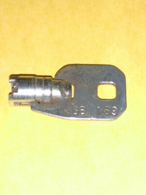 ARCADE VENDING MACHINE SLOT TUBULAR BARREL KEY ACE CHICAGO # GB169 GB ...