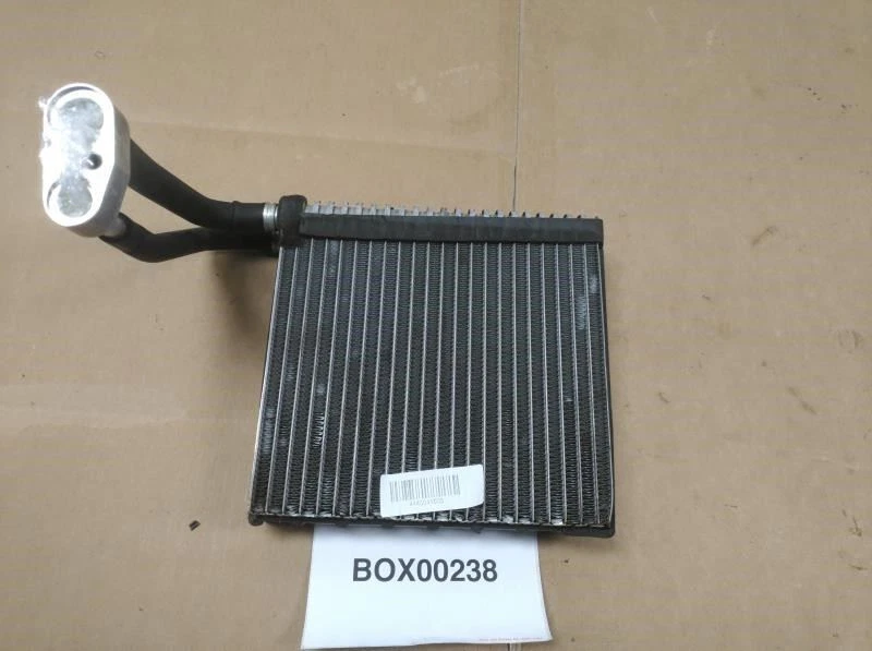 Volvo S40 2006 núcleo de evaporador de aire acondicionado compatible con Volvo serie 70 06-13 OEM+ Foto 4 de 4