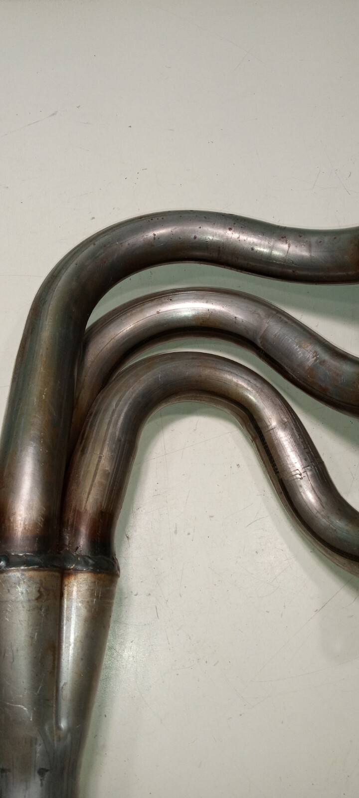 Lamborghini Countach Engine Exhaust Header Manifold_RH Rear_004421869_GENUINE