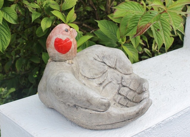 Luxury Massarelli Cattail Cast Stone Garden Patio Bird Bath