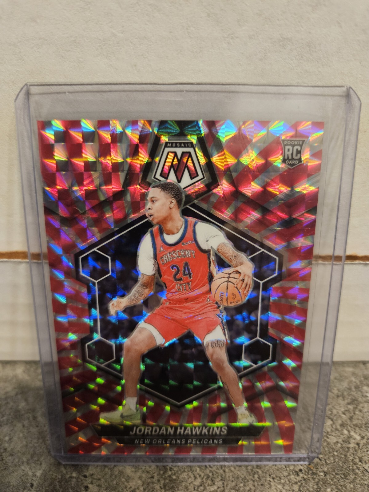 Jordan Hawkins Rookie Mosaic Pink Swirl /18 #243 2023-2024 FOTL EXCLUSIVE