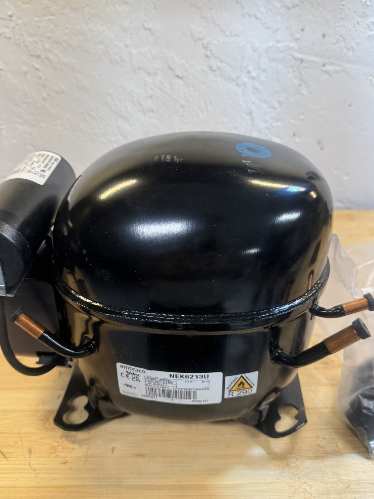 220-240V compressor Aspera NEK6213U refrigeration r-290 