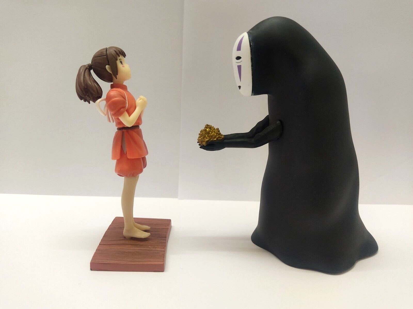 CHIHIRO et l'Homme sans visage ¤ Ghibli/Miyazaki ¤ Figurine PVC 18 cm ¤ NEUF