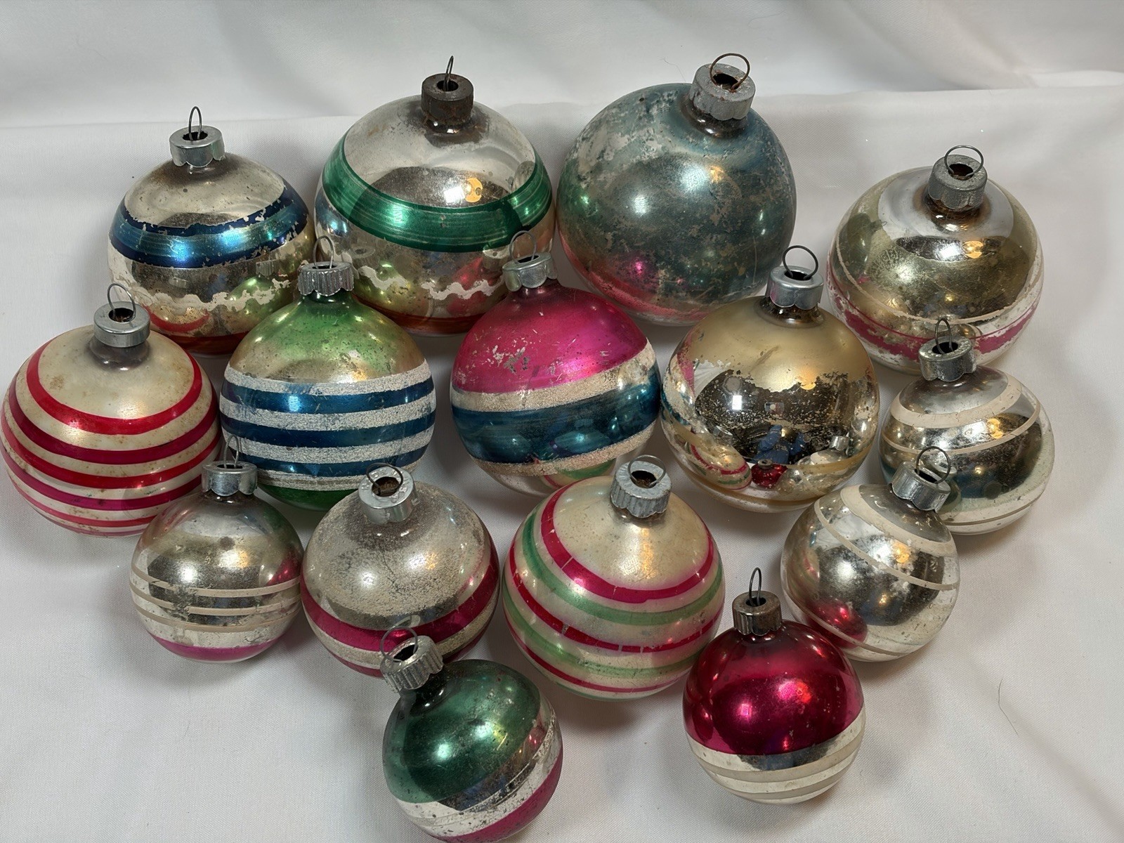 Lot 15 VTG Mixed Size / Maker Striped Shiny Brite Franke Rauch Glass Ornaments