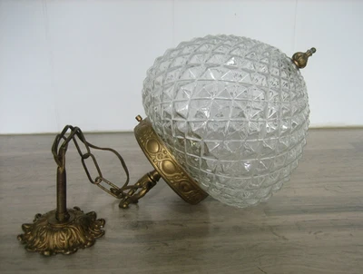 Ancien Lustre Suspension luminaire Globe verre taillé - Photo 1/4