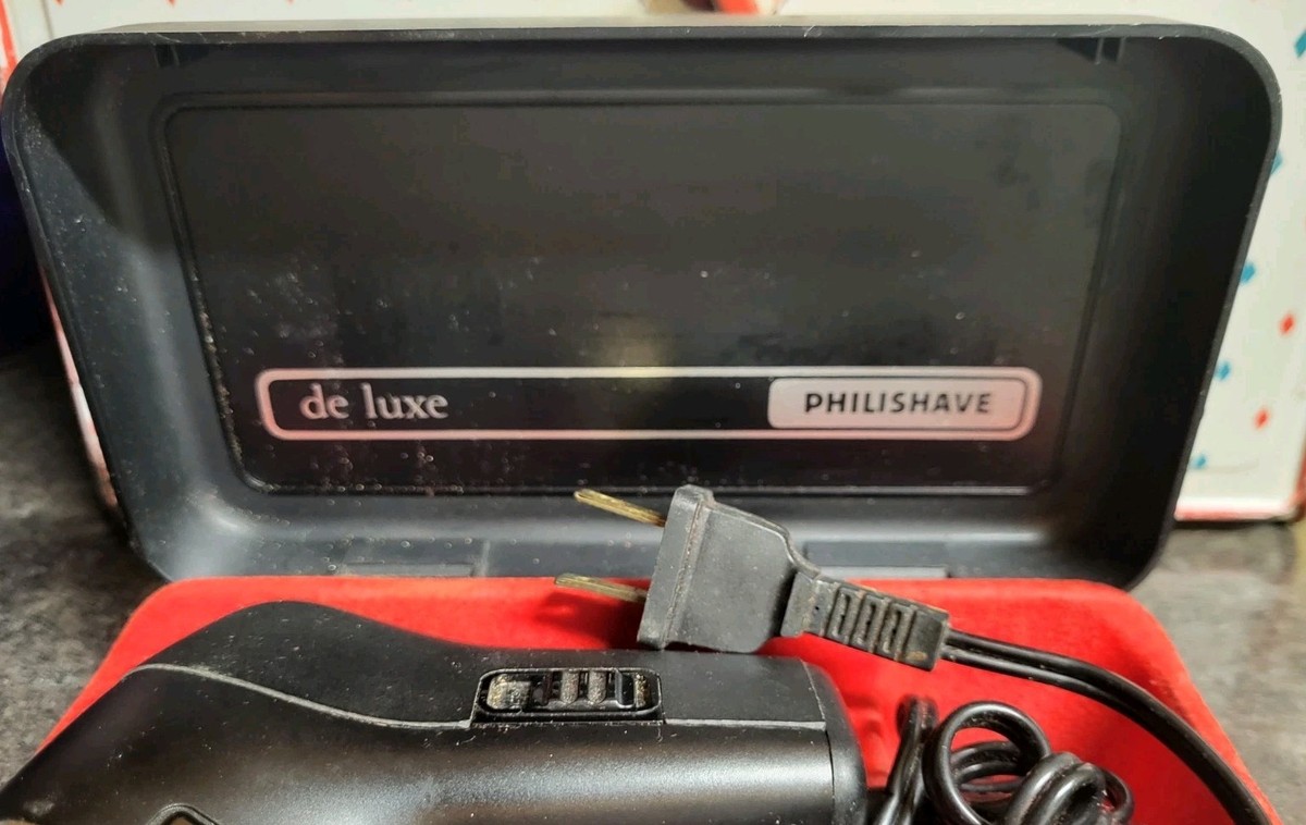 Vintage Philips Philishave Deluxe HP1135 Electric Shaver In