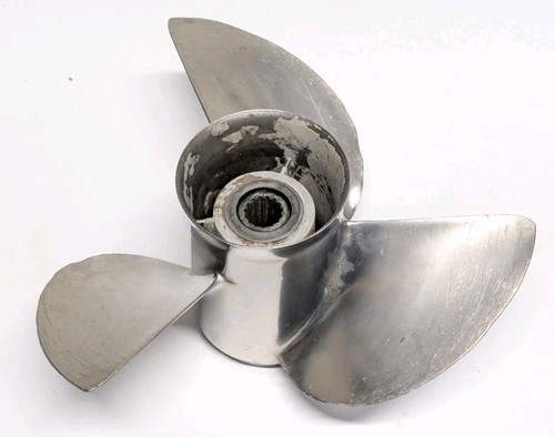 Force Chrysler Stainless Steel Prop 13 1/2" X 17P  Propeller P668 SS