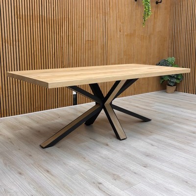 Möbeldorf Habufa Esstisch ''Detroit'' Eiche natur Starburst Bein 200 cm