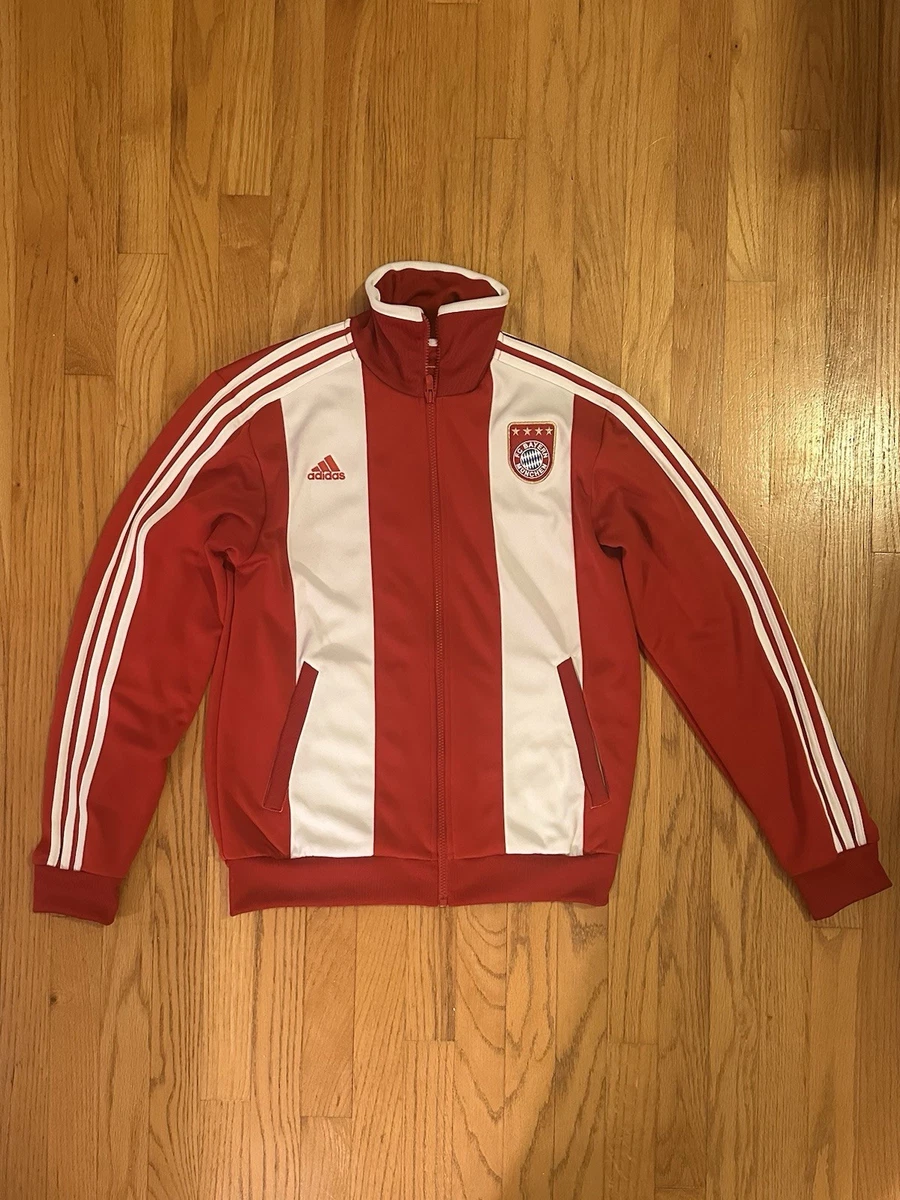 25+ Bayern Munich Red International Club Soccer Fan Jackets for