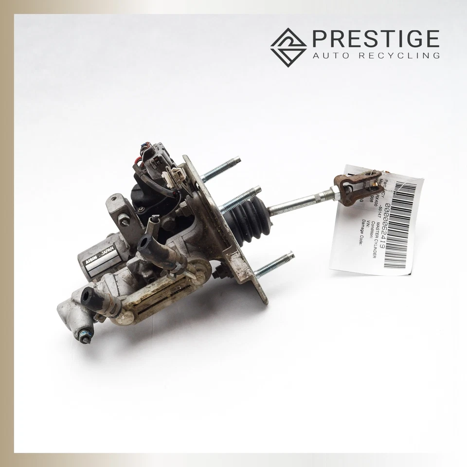 Cilindro maestro de freno eléctrico Lexus RX400H 2006-2008 47201-48190 FABRICANTE DE EQUIPOS ORIGINALES Foto 2 de 4